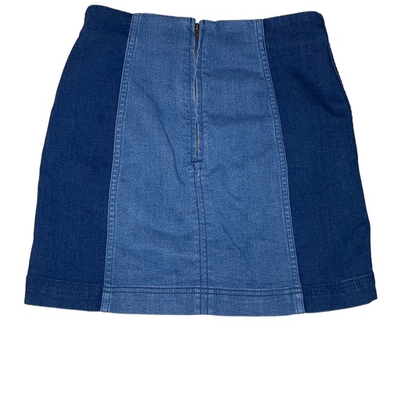 Free People Patchwork Two Tone Blue Mini Denim Skirt Size 4 - Picture 3 of 5